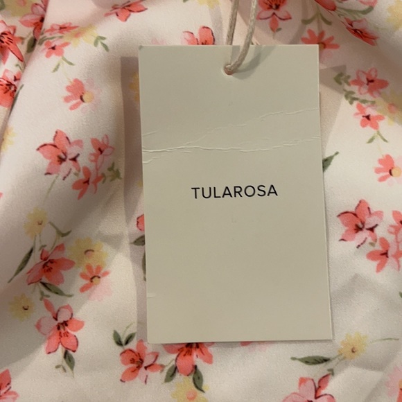 PINK FLORAL TOP • TULAROSA - Picture 5 of 5